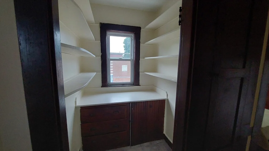 4 bed, 1 bath apartment for rent at 52 Nixon St Unit 2, Dorchester — photo 6 of 14