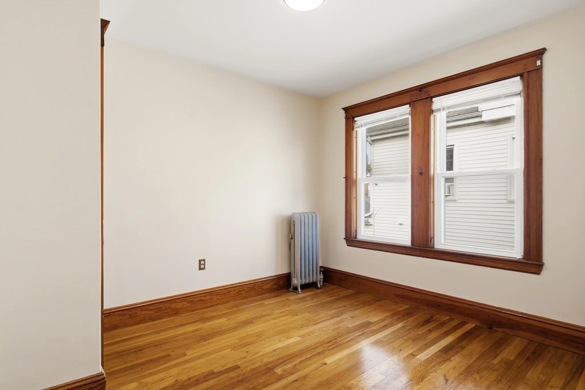 3 bed, 1 bath apartment for rent at 52 Oliver St Unit 2, Everett — photo 11 of 19