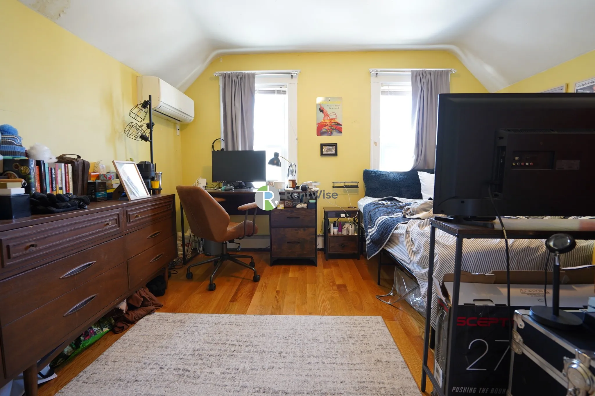 6 bed, 2 bath apartment for rent at 52 Pearson Rd Unit 2, Tufts — photo 16 of 24