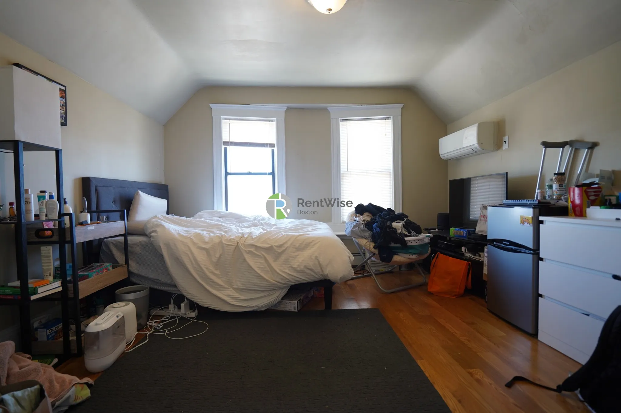 6 bed, 2 bath apartment for rent at 52 Pearson Rd Unit 2, Tufts — photo 19 of 24