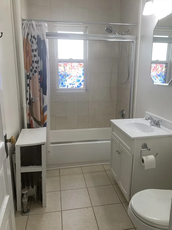 3 bed, 1 bath apartment for rent at 52 Percival St Unit 1, Dorchester — photo 6 of 11