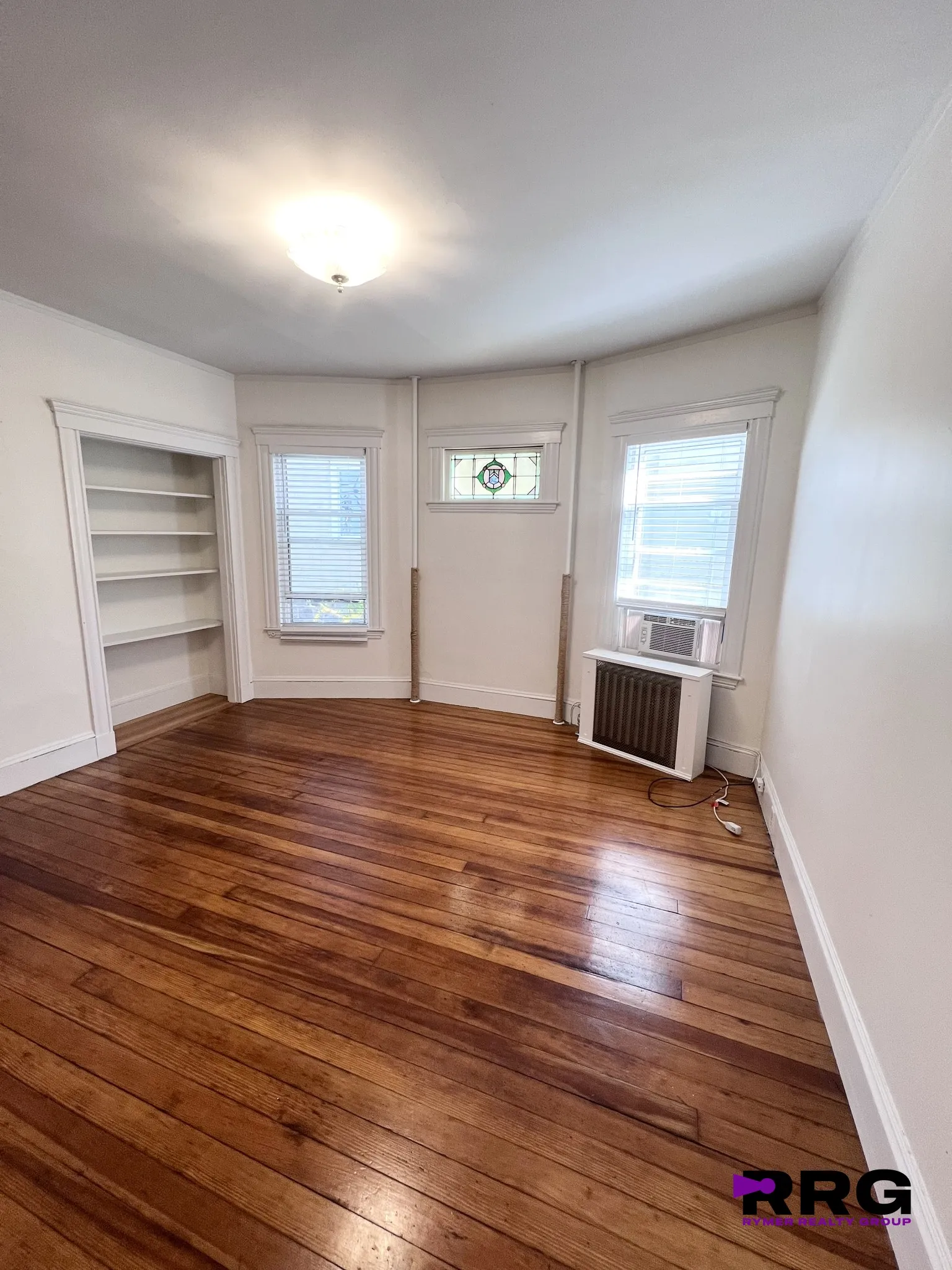 3 bed, 1 bath apartment for rent at 52 Percival St Unit 1, Dorchester — photo 5 of 27
