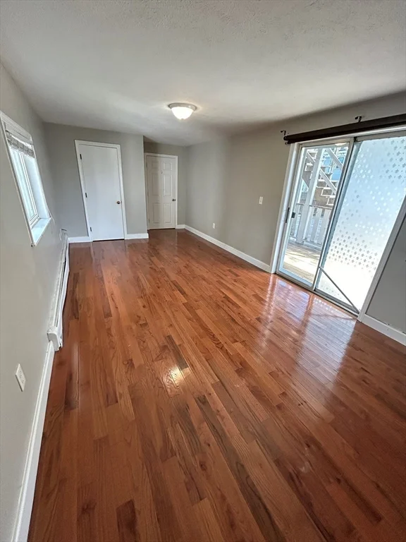 3 bed, 2 bath apartment for rent at 52 Port Norfolk Unit 1, Dorchester — photo 10 of 14