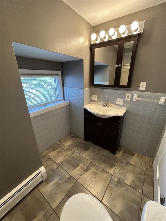 1 bed, 1 bath apartment for rent at 52 Port Norfolk Unit 3, Dorchester — photo 6 of 12