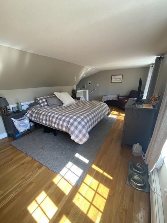 2 bed, 1 bath apartment for rent at 52 Port Norfolk Unit 4, Dorchester — photo 10 of 15