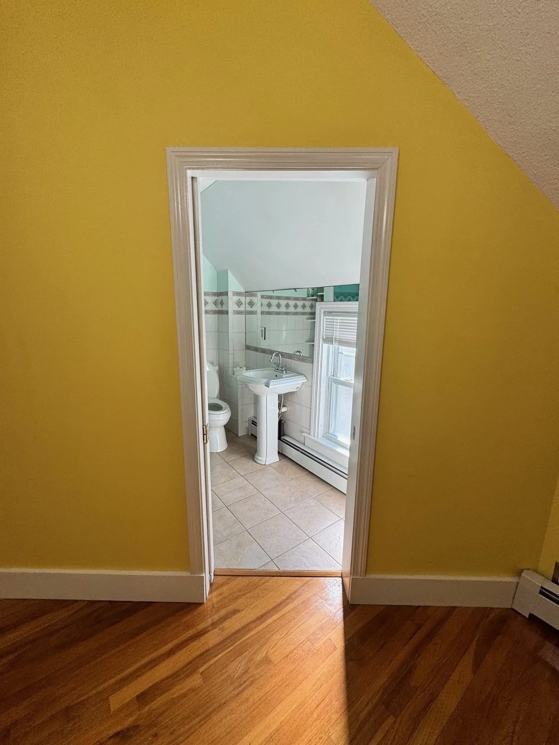 3 bed, 2 bath apartment for rent at 52 Quincy St Unit 2, Tufts University — photo 4 of 18