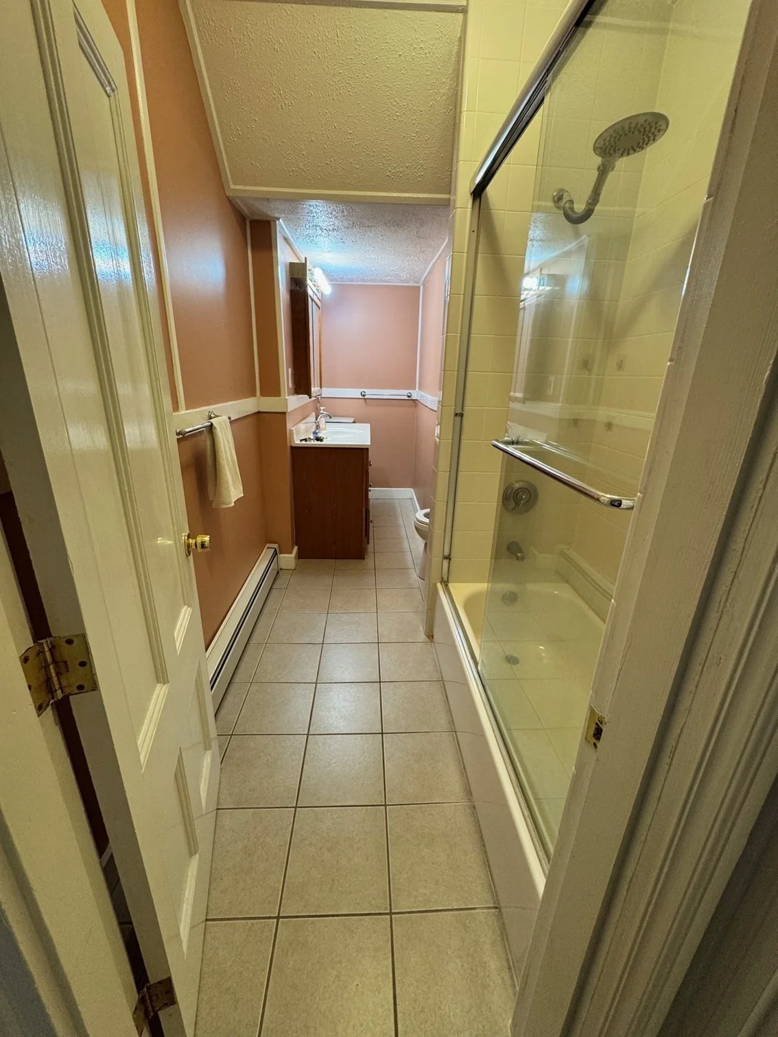 3 bed, 2 bath apartment for rent at 52 Quincy St Unit 2, Tufts University — photo 14 of 18