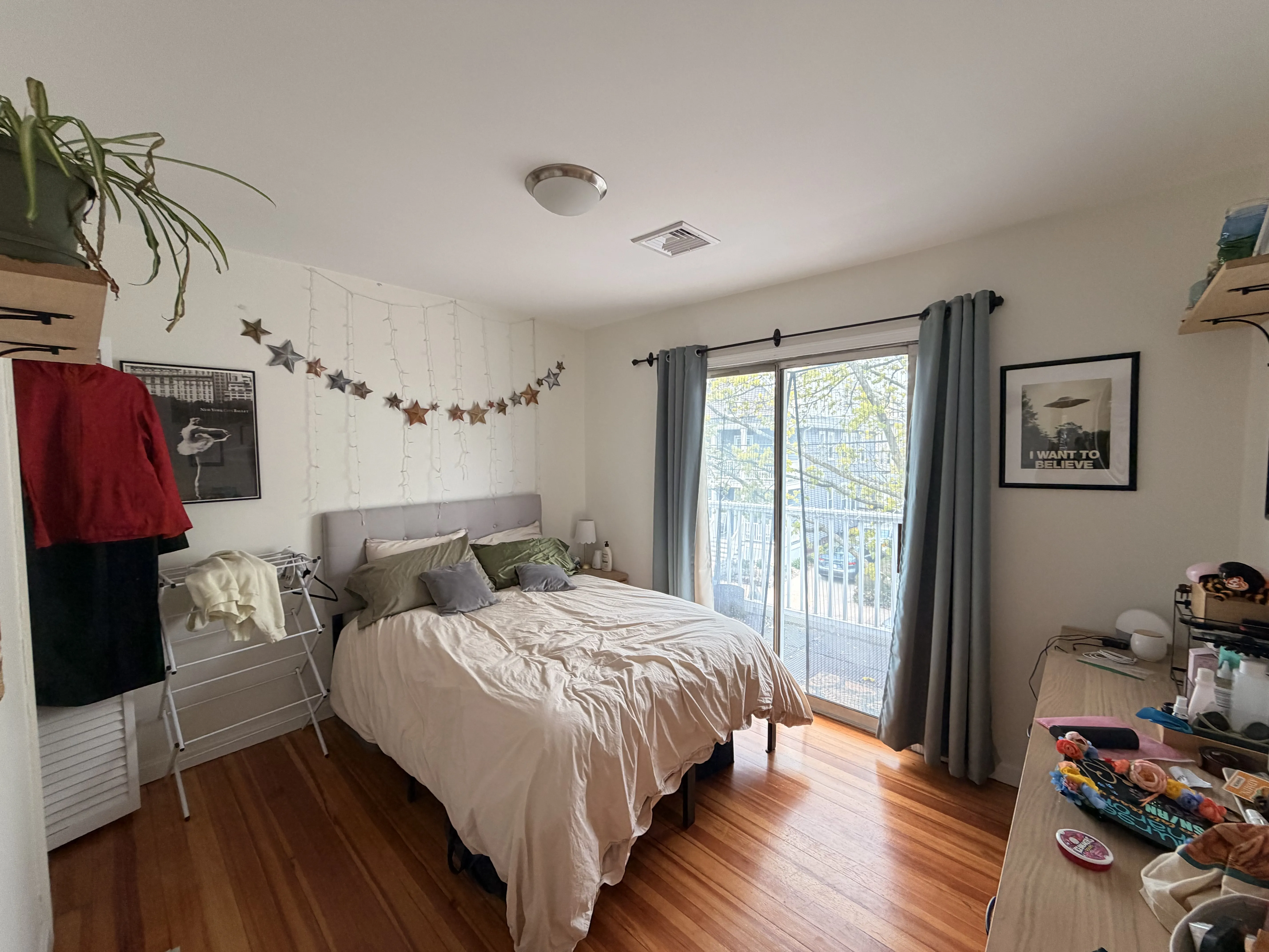 3 bed, 1 bath apartment for rent at 52 Raymond Ave Unit 1, West Somerville — photo 10 of 17
