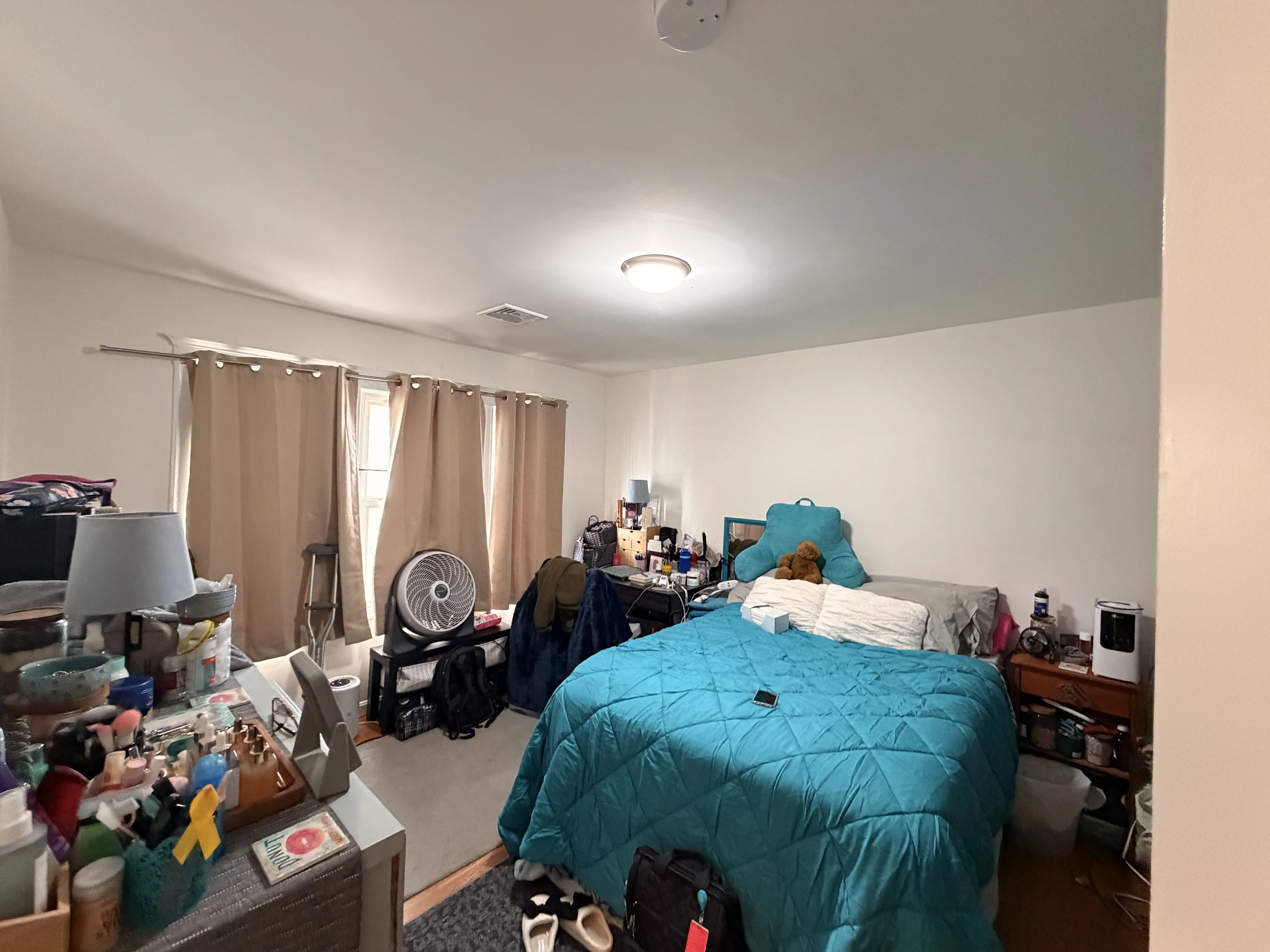 3 bed, 1 bath apartment for rent at 52 Raymond Ave Unit 1, West Somerville — photo 8 of 17