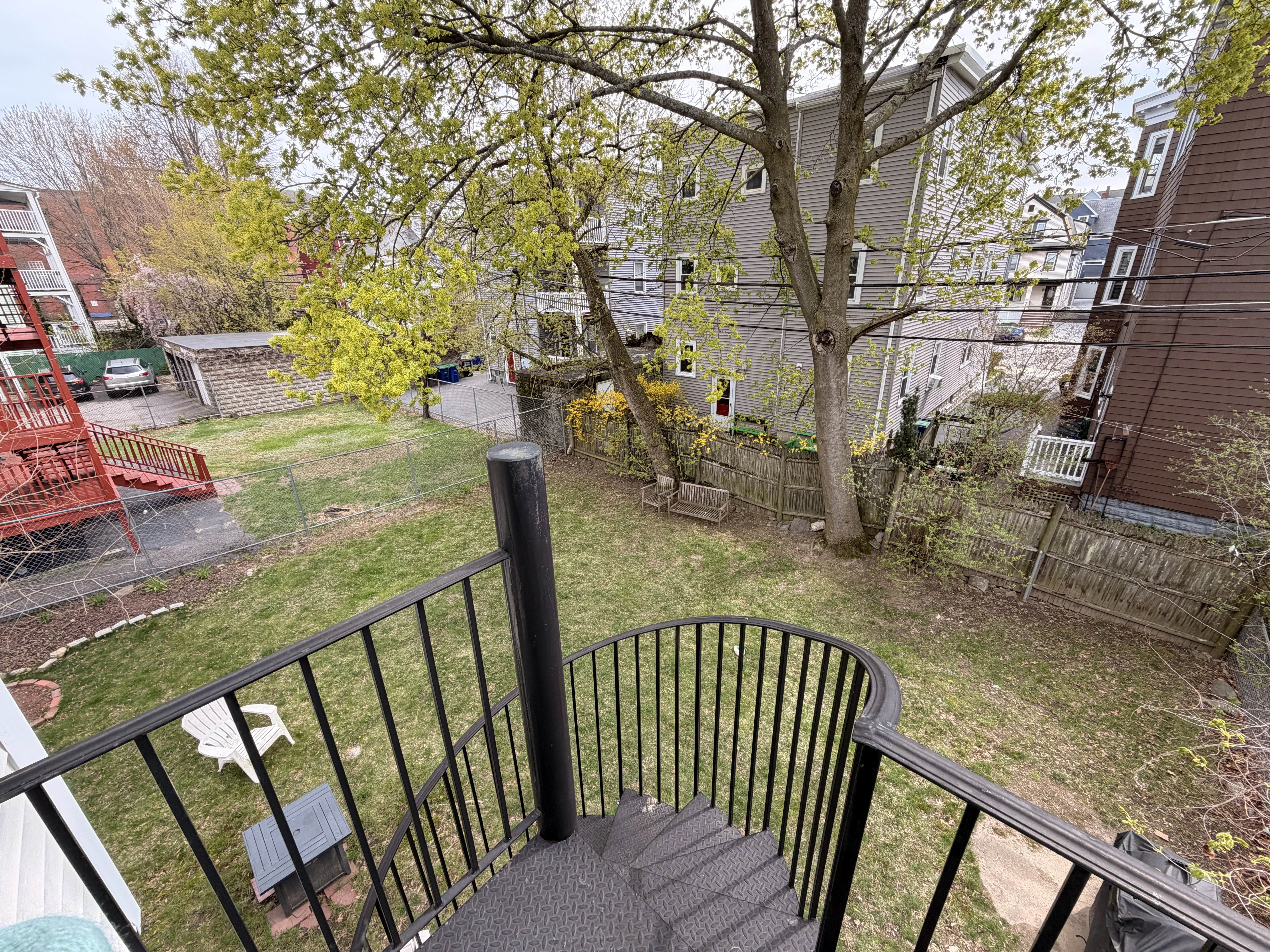 3 bed, 1 bath apartment for rent at 52 Raymond Ave Unit 1, West Somerville — photo 16 of 17