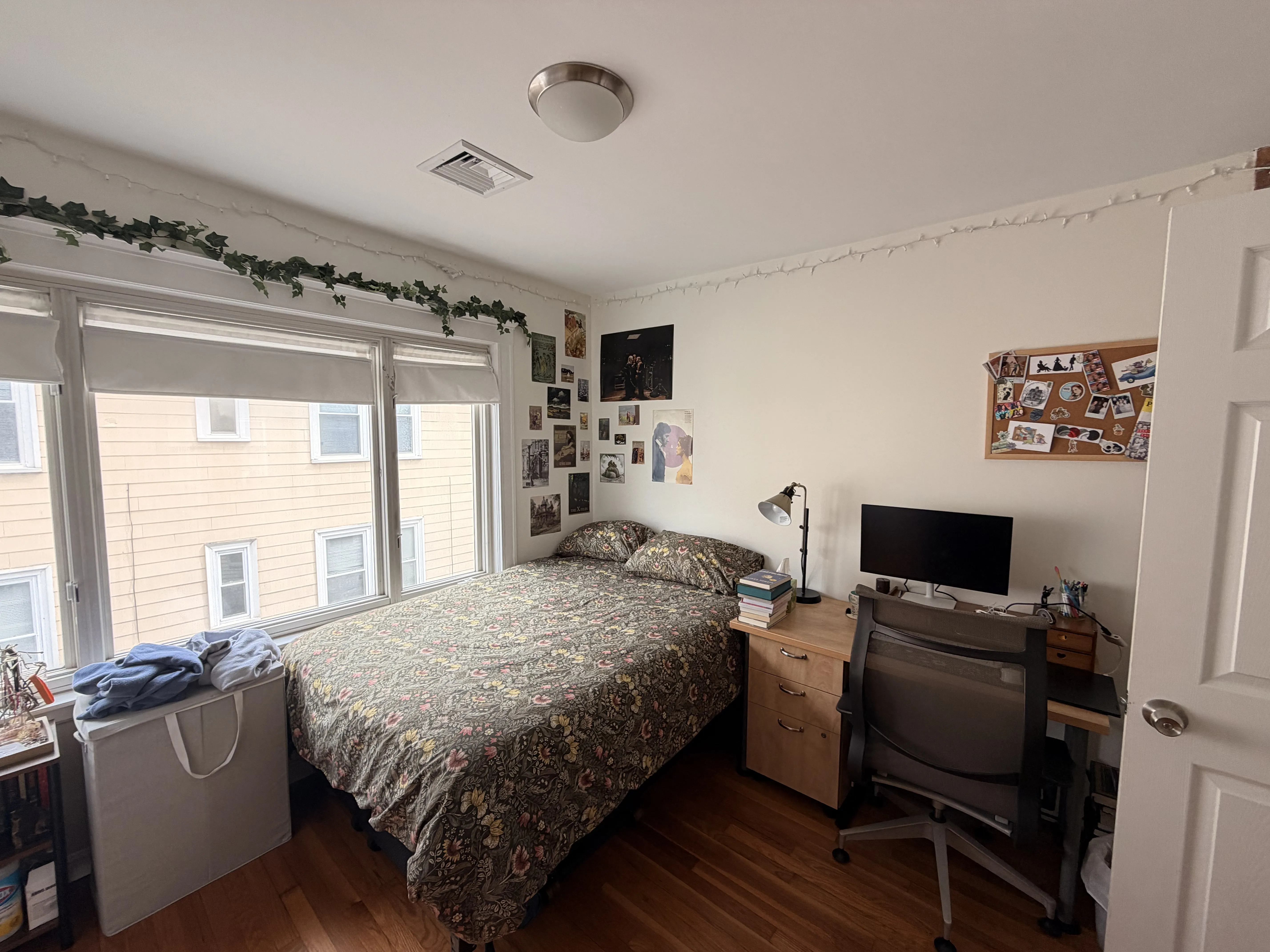 3 bed, 1 bath apartment for rent at 52 Raymond Ave Unit 1, West Somerville — photo 6 of 17