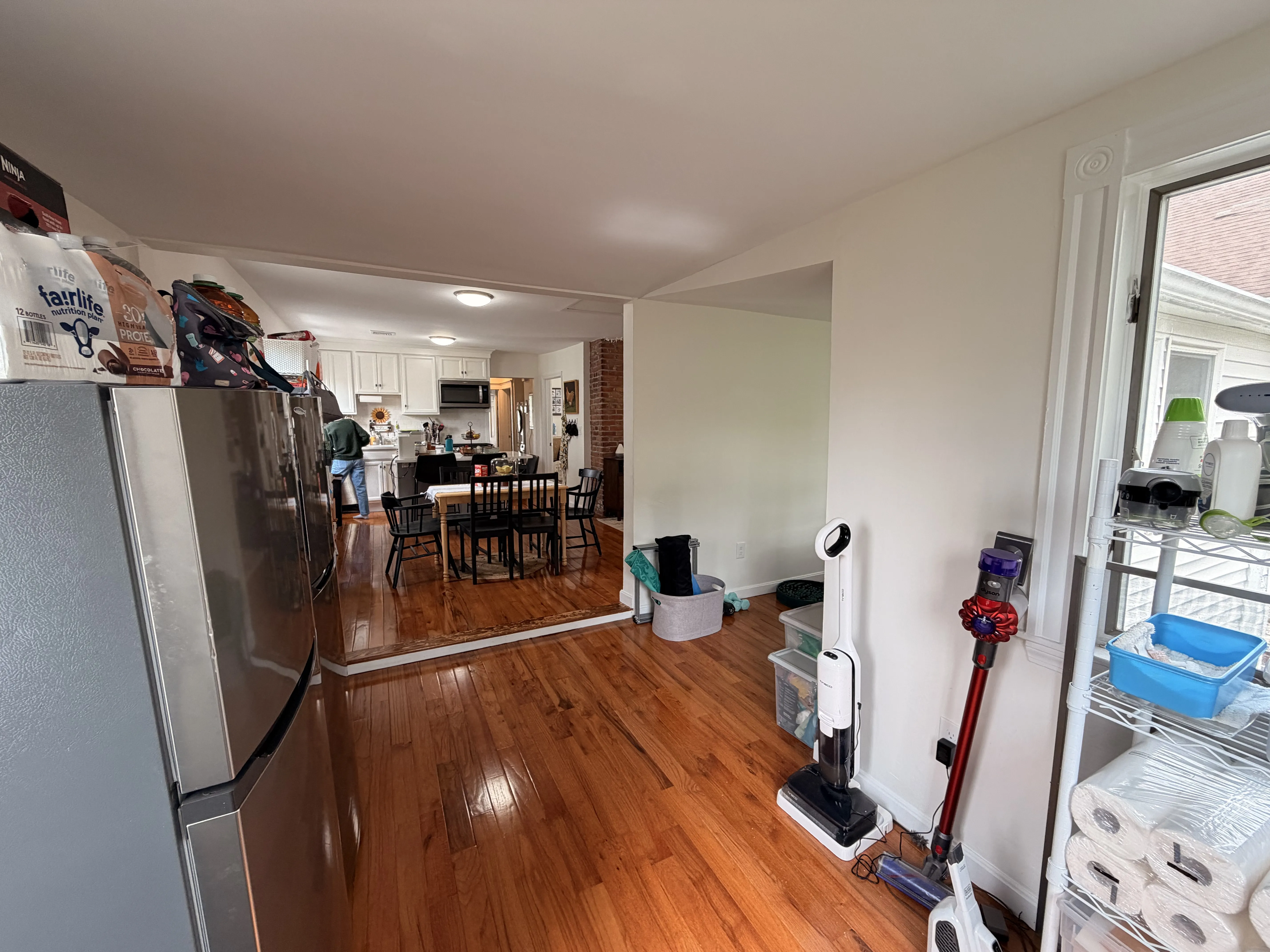 3 bed, 1 bath apartment for rent at 52 Raymond Ave Unit 1, West Somerville — photo 2 of 17