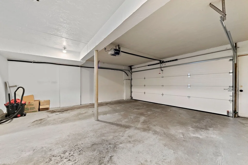 3 bed, 1 bath apartment for rent at 52 River St Unit 52, West Newton — photo 23 of 25