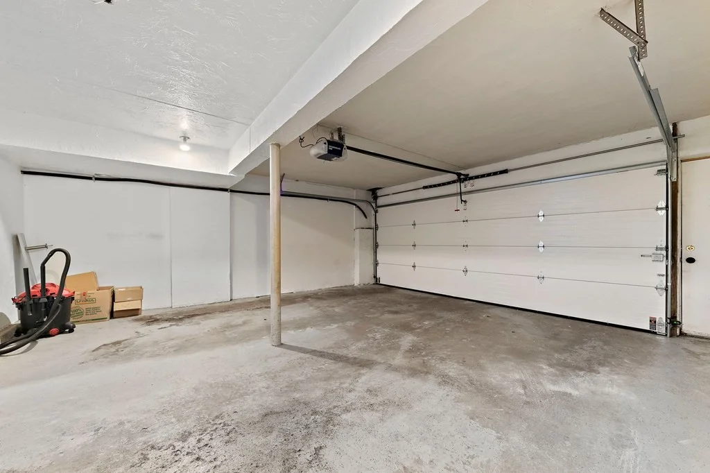 3 bed, 1 bath apartment for rent at 52 River St Unit A, Newton — photo 23 of 30