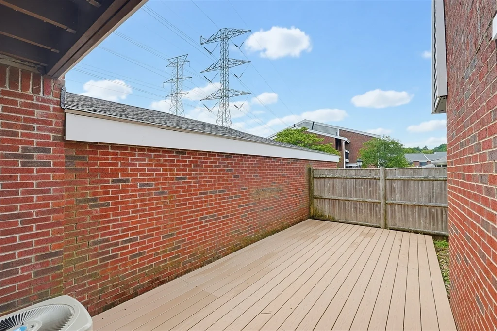 2 bed, 1 bath apartment for rent at 52 Rosewood Dr Unit 52, Stoughton — photo 38 of 42