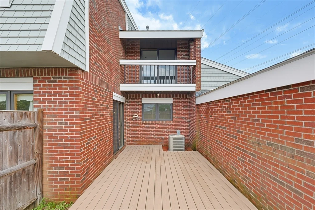 2 bed, 1 bath apartment for rent at 52 Rosewood Dr Unit 52, Stoughton — photo 40 of 42