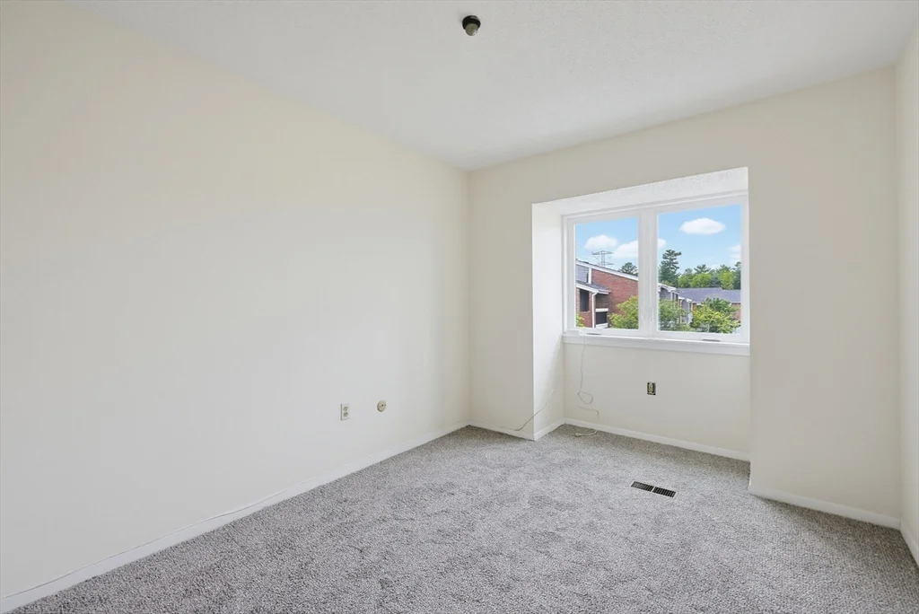 2 bed, 1 bath apartment for rent at 52 Rosewood Dr Unit 52, Stoughton — photo 22 of 42