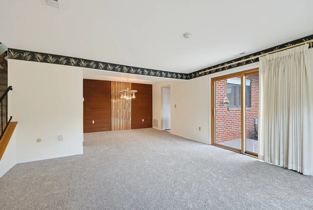 2 bed, 1 bath apartment for rent at 52 Rosewood Dr Unit 52, Stoughton — photo 10 of 42