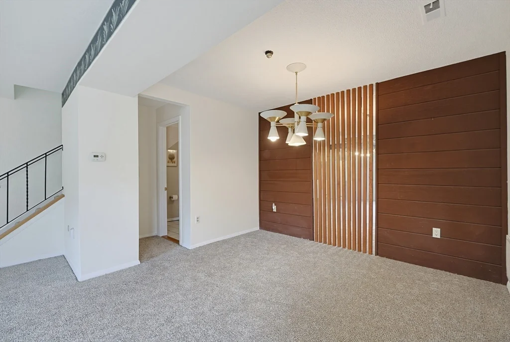 2 bed, 1 bath apartment for rent at 52 Rosewood Dr Unit 52, Stoughton — photo 9 of 42
