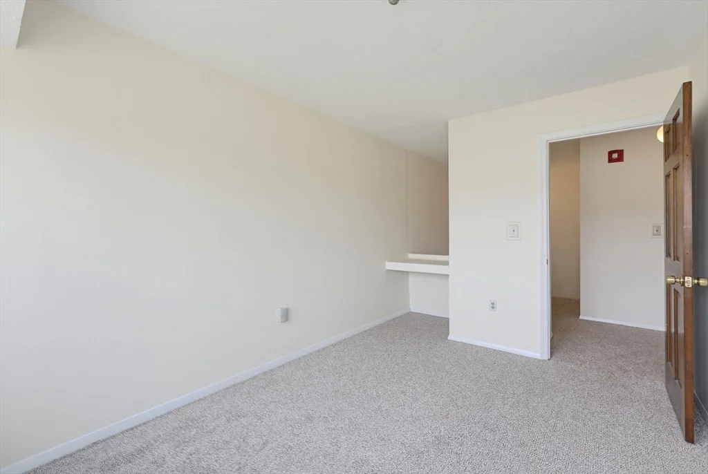 2 bed, 1 bath apartment for rent at 52 Rosewood Dr Unit 52, Stoughton — photo 21 of 42