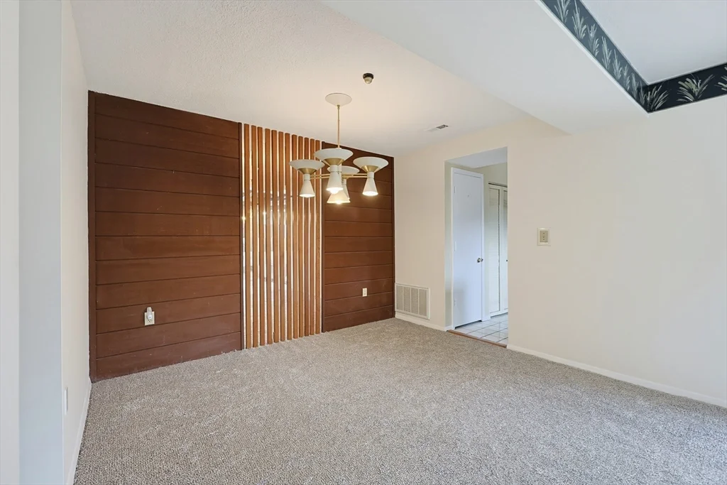 2 bed, 1 bath apartment for rent at 52 Rosewood Dr Unit 52, Stoughton — photo 8 of 42