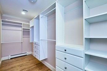 5 bed, 4+ bath apartment for rent at 52 Rowe St Unit 52, Auburndale — photo 11 of 14