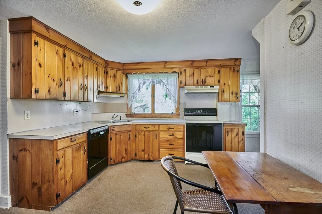 3 bed, 2 bath apartment for rent at 52 Russellville Rd Unit 0, Southampton — photo 6 of 17