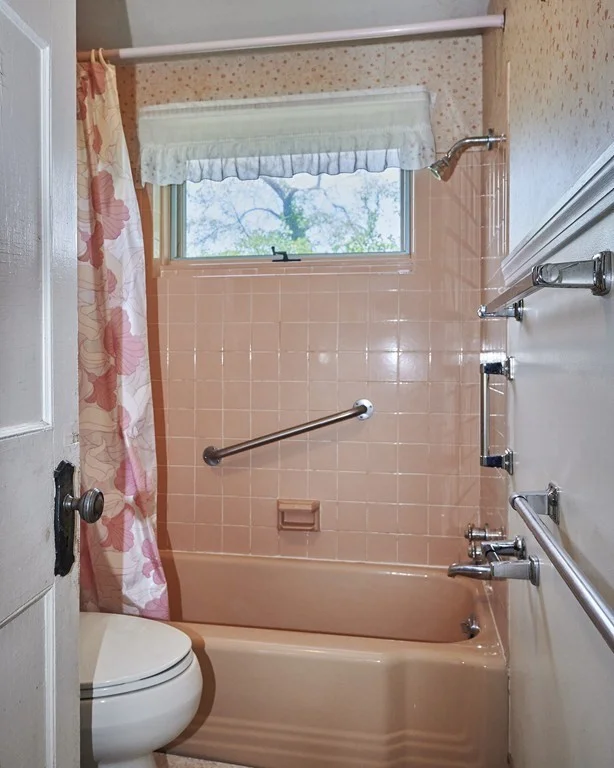 3 bed, 2 bath apartment for rent at 52 Russellville Rd Unit 0, Southampton — photo 10 of 17