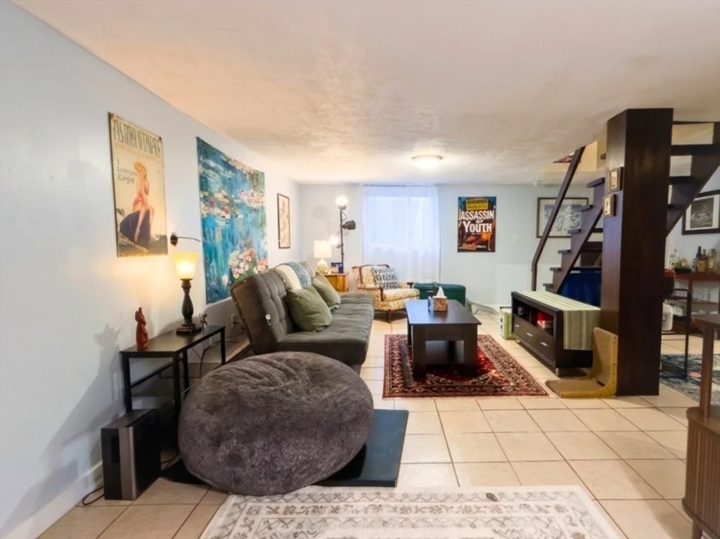 2 bed, 1 bath apartment for rent at 52 Sargent Ave Unit 1A, Winter Hill — photo 12 of 24
