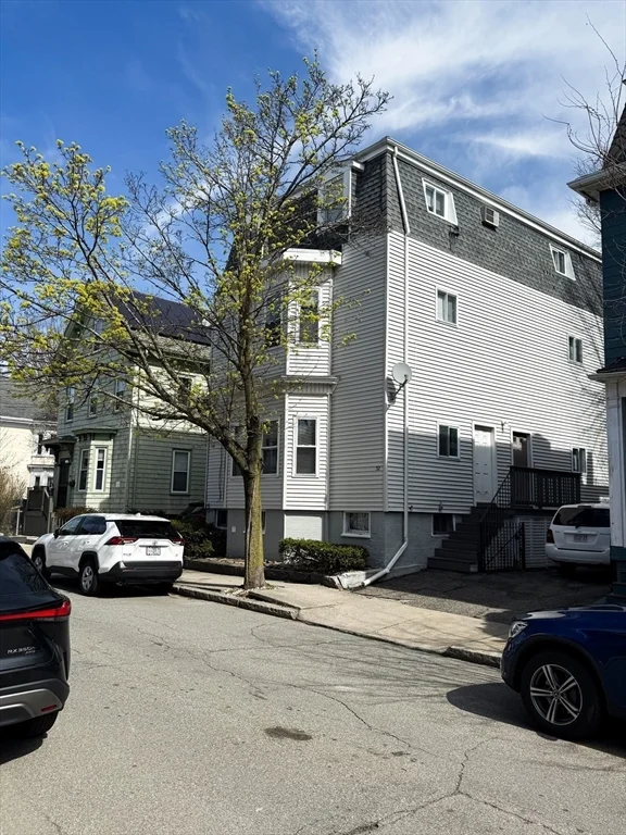 2 bed, 1 bath apartment for rent at 52 Sargent Ave Unit 1A, Winter Hill — photo 1 of 24
