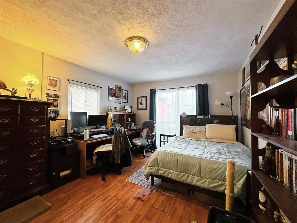 2 bed, 1 bath apartment for rent at 52 Sargent Ave Unit 1A, Winter Hill — photo 3 of 24