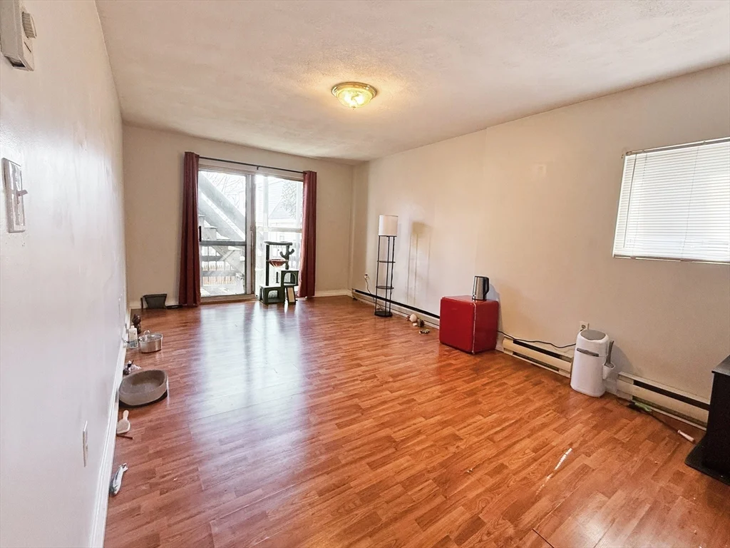 2 bed, 1 bath apartment for rent at 52 Sargent Ave Unit 1A, Winter Hill — photo 9 of 24