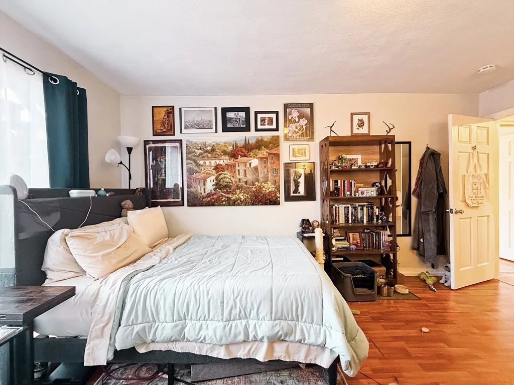 2 bed, 1 bath apartment for rent at 52 Sargent Ave Unit 1A, Winter Hill — photo 4 of 24