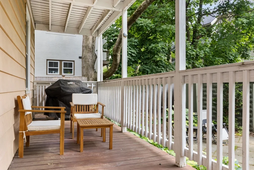 2 bed, 1 bath apartment for rent at 52 Saville St Unit 52, West Cambridge — photo 13 of 17