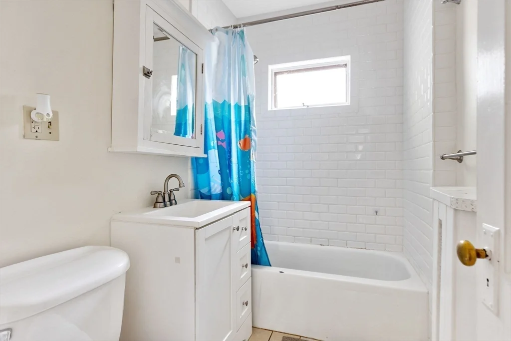 2 bed, 1 bath apartment for rent at 52 Saville St Unit 52, West Cambridge — photo 12 of 17
