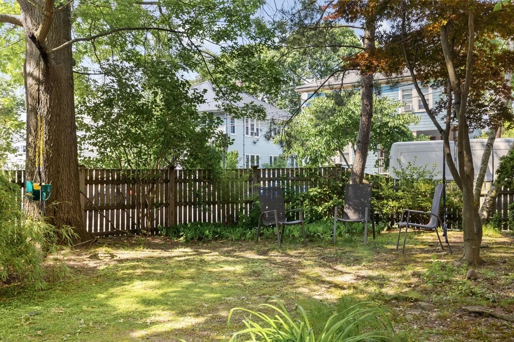 2 bed, 1 bath apartment for rent at 52 Saville St Unit 52, West Cambridge — photo 15 of 17