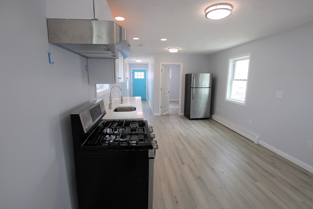 2 bed, 1 bath apartment for rent at 52 Shawmut St, Revere — photo 3 of 12