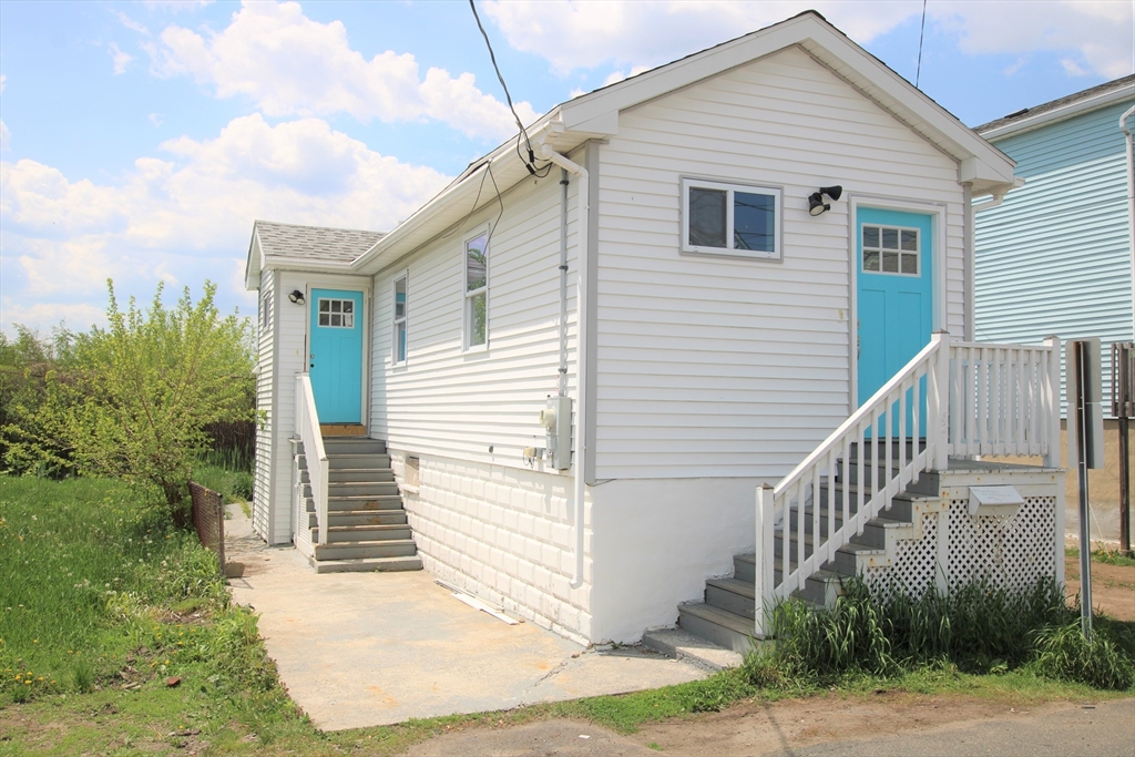 2 bed, 1 bath apartment for rent at 52 Shawmut St, Revere — photo 12 of 12