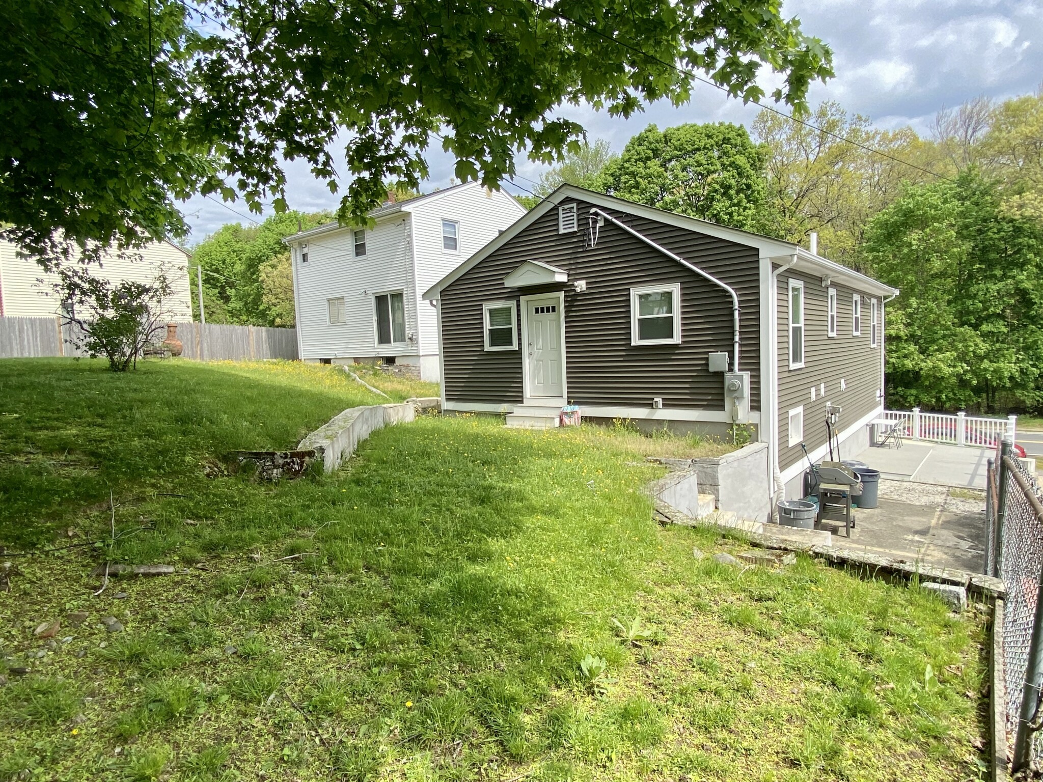 Studio bed, 1 bath apartment for rent at 52 South Border Rd Unit 52, Medford — photo 12 of 12