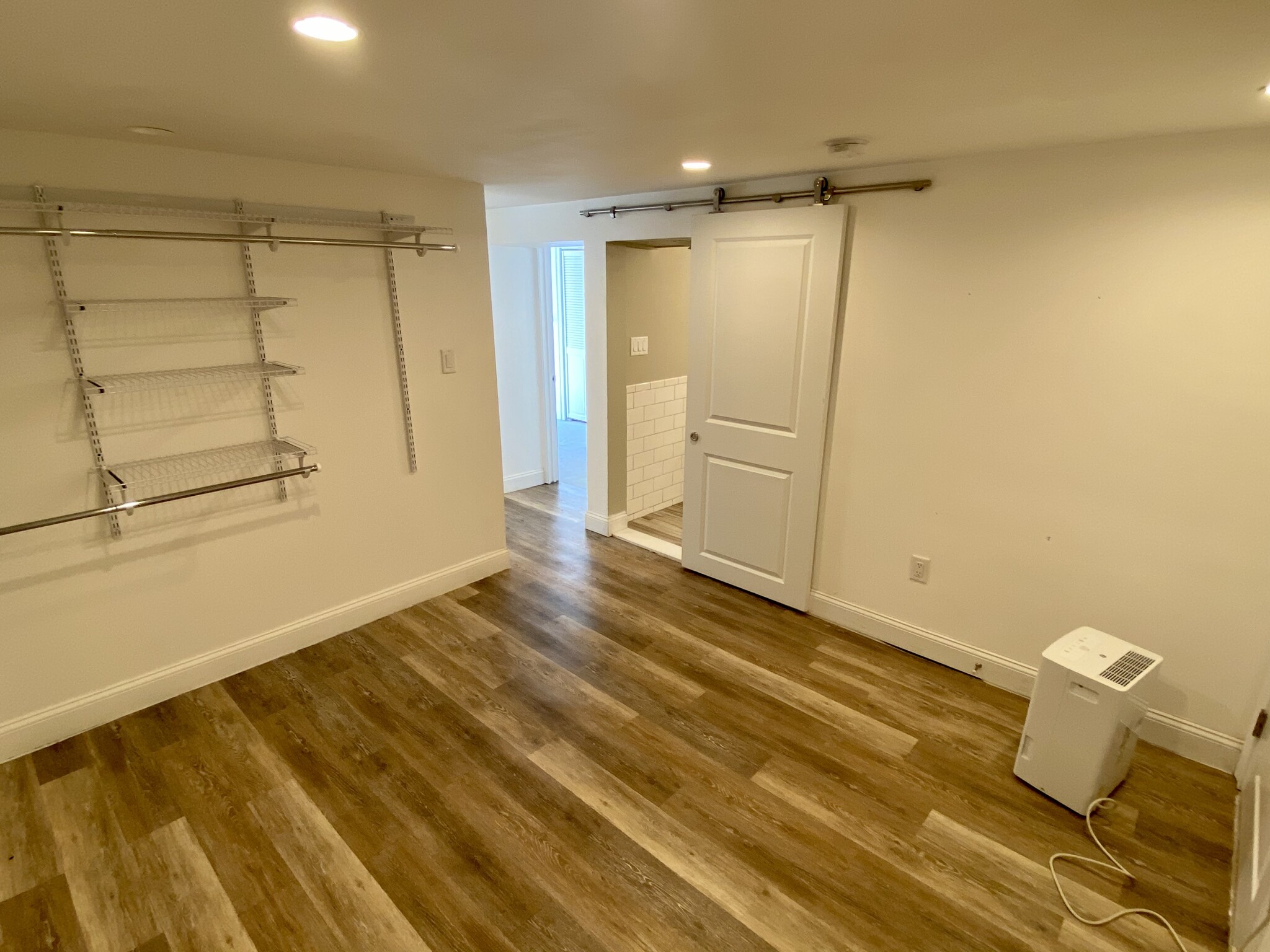 Studio bed, 1 bath apartment for rent at 52 South Border Rd Unit 52, Medford — photo 6 of 12