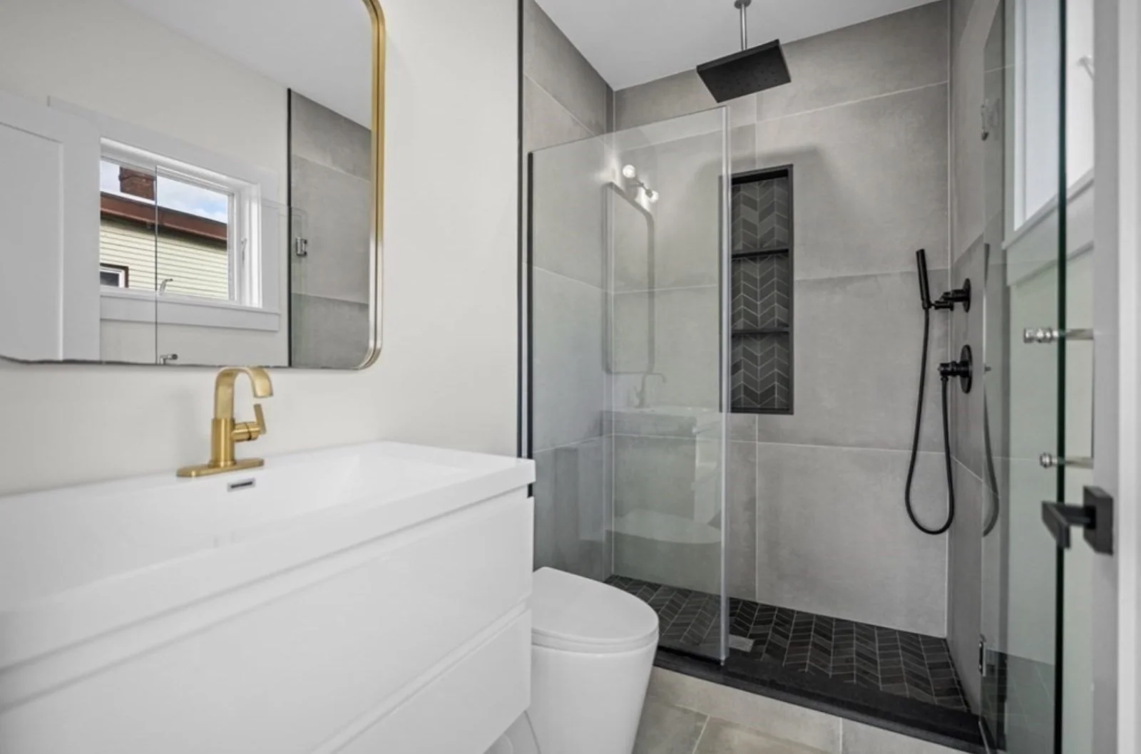 3 bed, 2 bath apartment for rent at 52 Spencer Ave Unit 3, Chelsea — photo 9 of 15