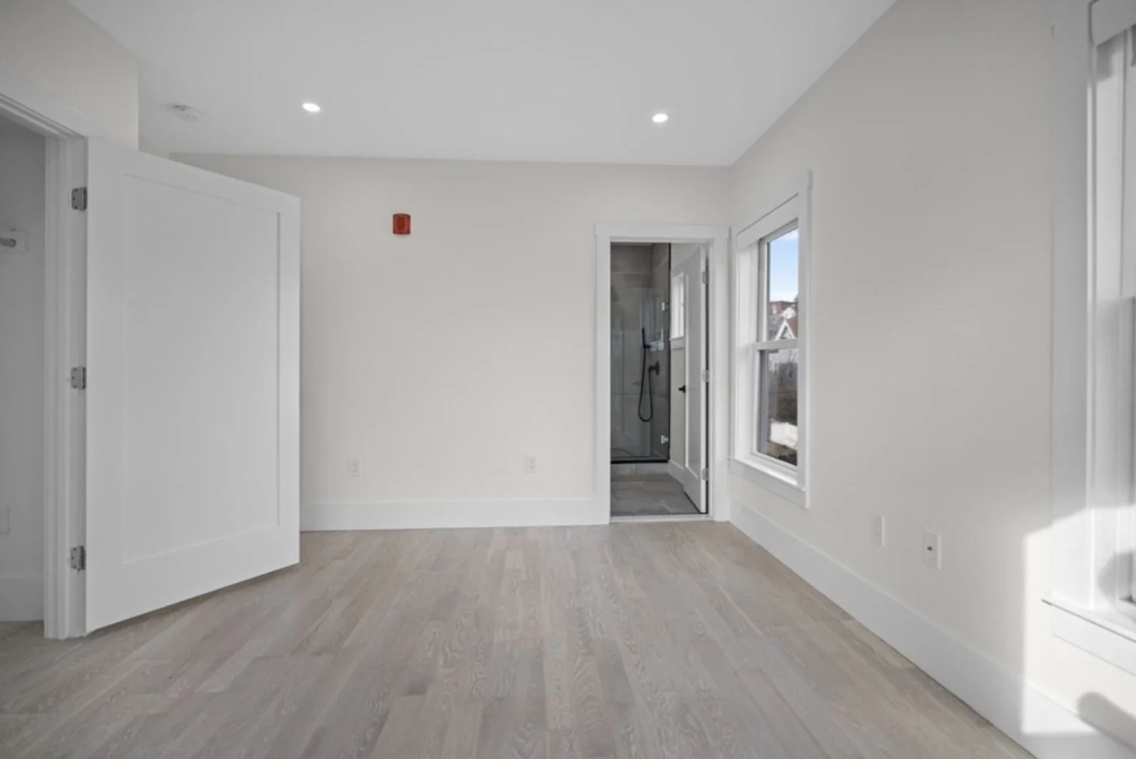 3 bed, 2 bath apartment for rent at 52 Spencer Ave Unit 3, Chelsea — photo 8 of 15