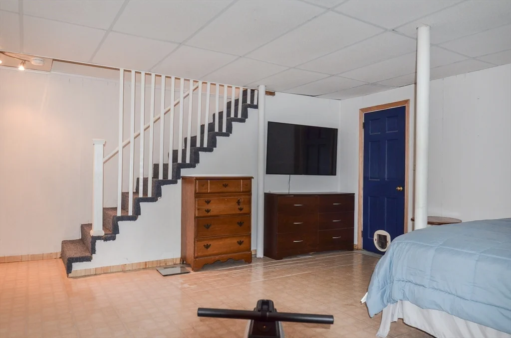 2 bed, 1 bath apartment for rent at 52 Stockton St Unit A, Boylston — photo 11 of 14