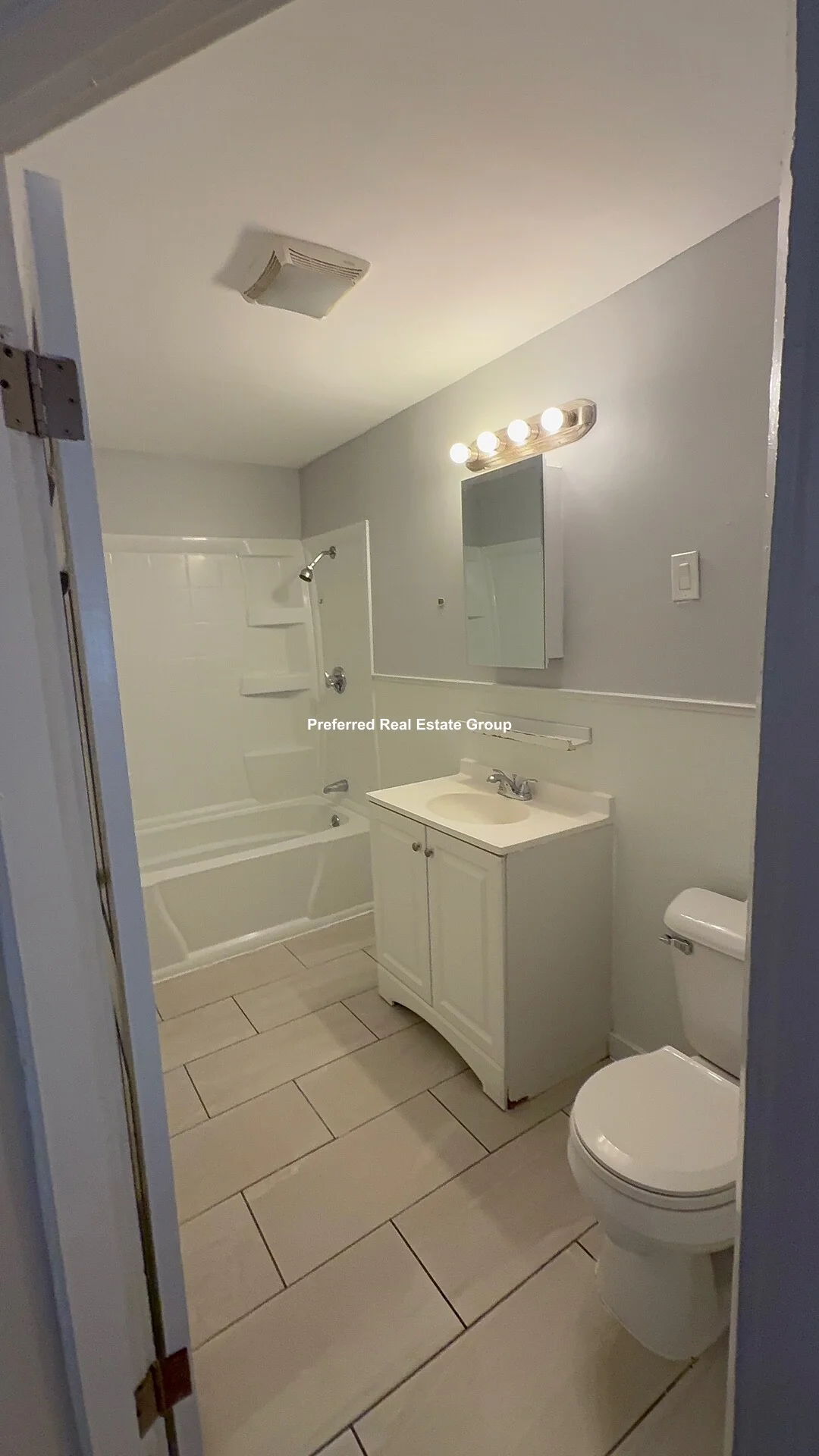 4 bed, 1 bath apartment for rent at 52 Stonehurst St Unit 3, Dorchester — photo 15 of 15
