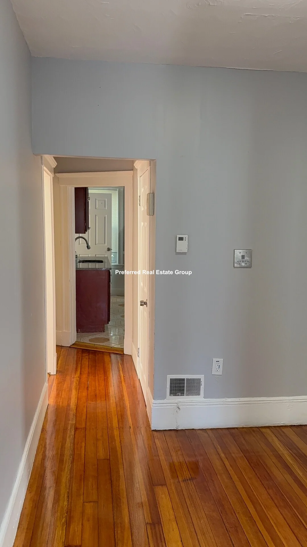 4 bed, 1 bath apartment for rent at 52 Stonehurst St Unit 3, Dorchester — photo 5 of 15
