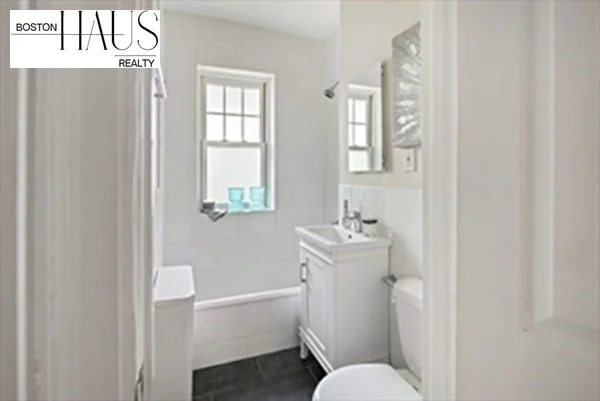 2 bed, 1 bath apartment for rent at 52 Strathmore Rd Unit 25, Brighton — photo 10 of 11
