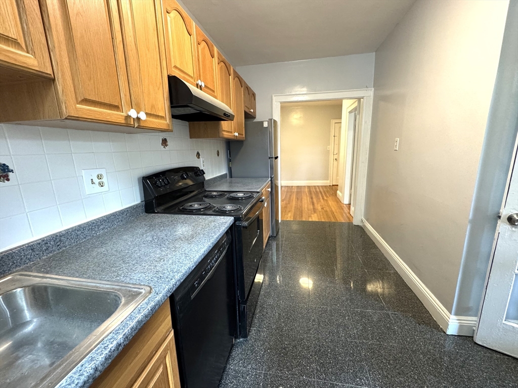 2 bed, 1 bath apartment for rent at 52 Strathmore Rd Unit 26, Brighton — photo 1 of 18