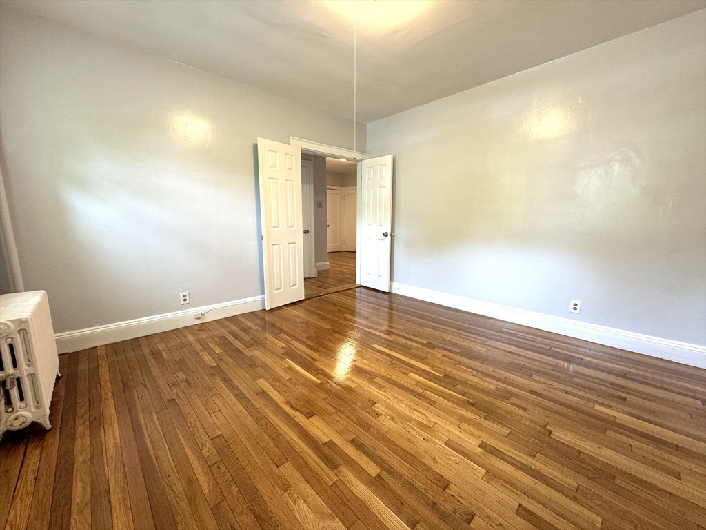 2 bed, 1 bath apartment for rent at 52 Strathmore Rd Unit 26, Brighton — photo 9 of 18