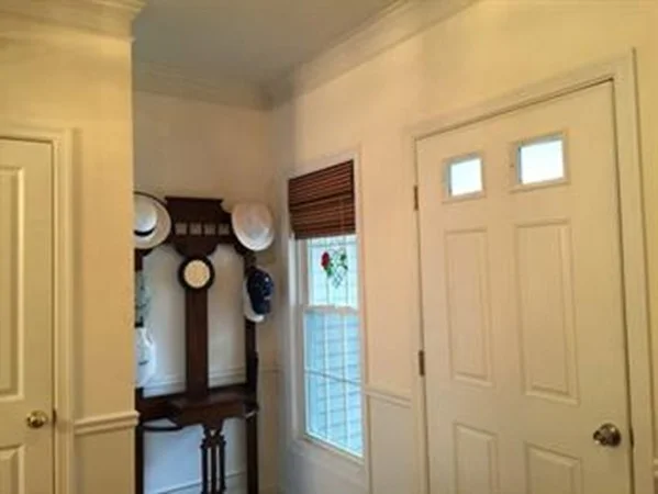 3 bed, 2 bath apartment for rent at 52 Tulip Circle Unit 52, South Grafton — photo 11 of 28