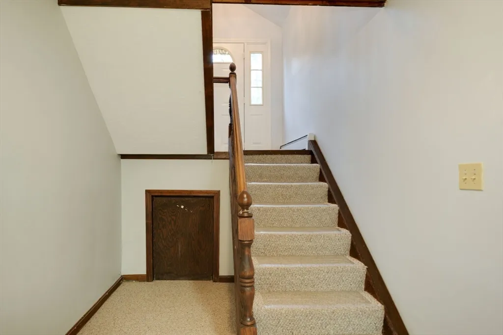 3 bed, 2 bath apartment for rent at 52 Vega Rd, Marlborough — photo 28 of 36